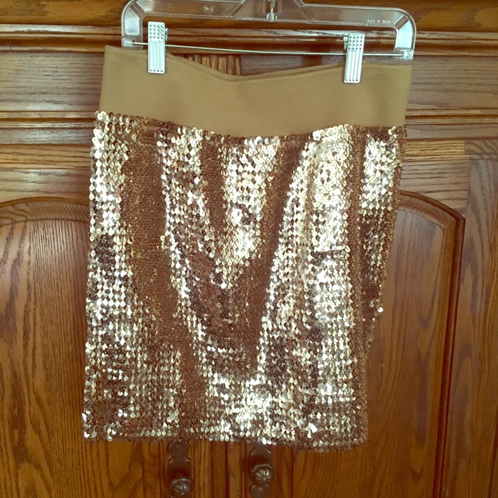 Gold skirt